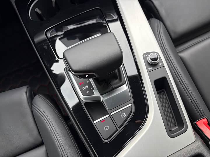 Фото 13 - Audi A5