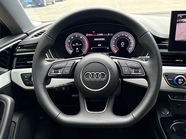 Фото 4 - Audi A5