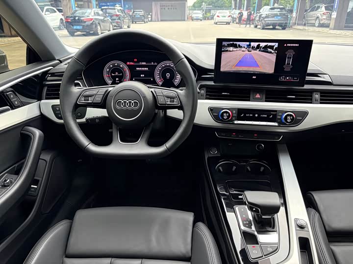 Фото 7 - Audi A5