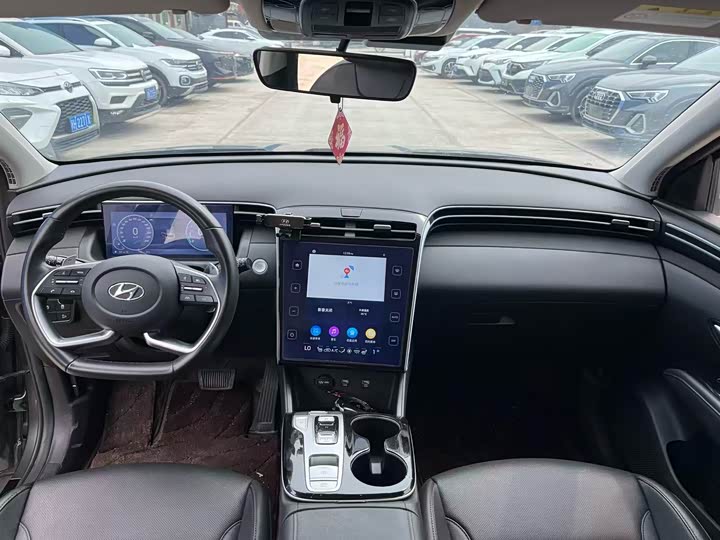 Фото 4 - Hyundai Tucson L