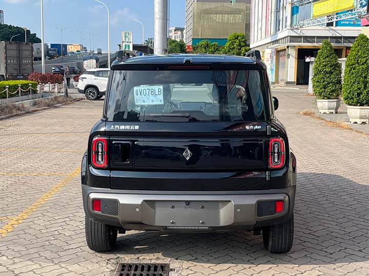 Фото 8 - Baojun Yep Plus