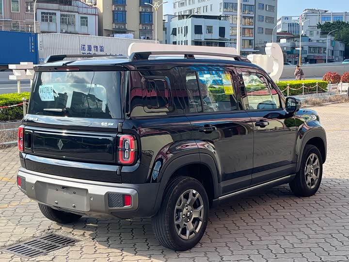 Фото 9 - Baojun Yep Plus