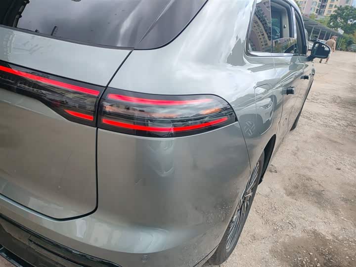 Фото 8 - Exeed Sterra ET