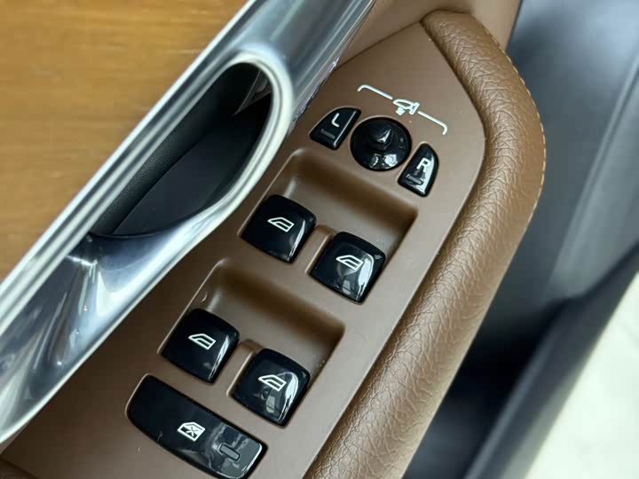 Фото 11 - Volvo XC90