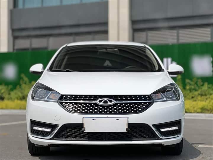 Фото 8 - Chery Arrizo 5