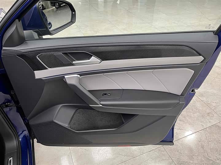 Фото 12 - Volkswagen Tayron GTE Hybrid