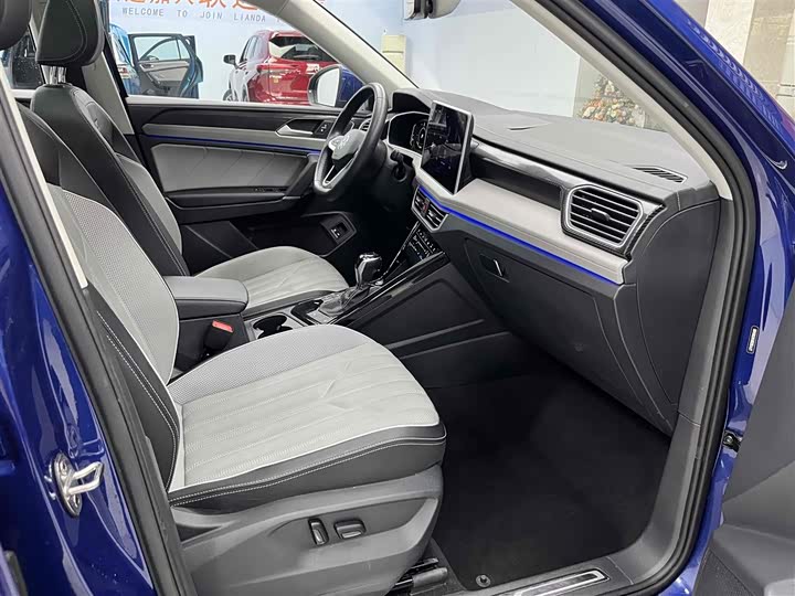 Фото 13 - Volkswagen Tayron GTE Hybrid