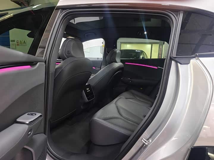 Фото 7 - XPeng G7