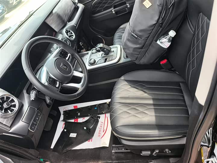 Фото 15 - Tank 300