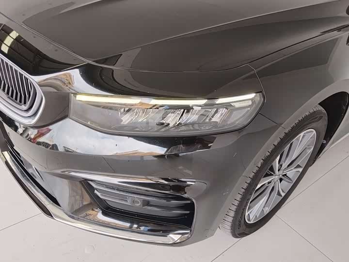 Фото 16 - Geely Preface