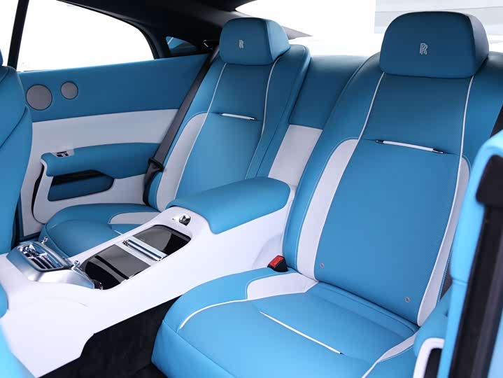 Фото 14 - Rolls-Royce Wraith