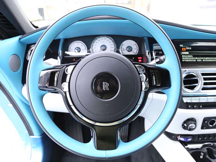 Фото 15 - Rolls-Royce Wraith