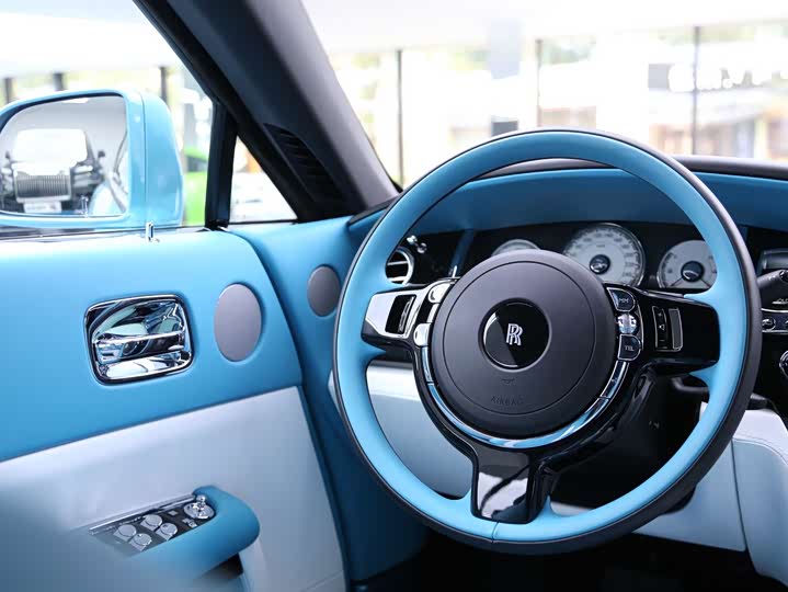 Фото 25 - Rolls-Royce Wraith