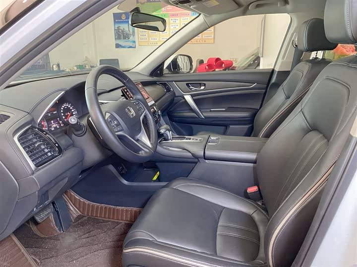 Фото 14 - Honda Avancier