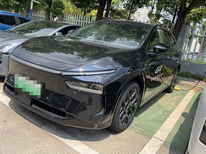 Фото 1 - XPeng G7