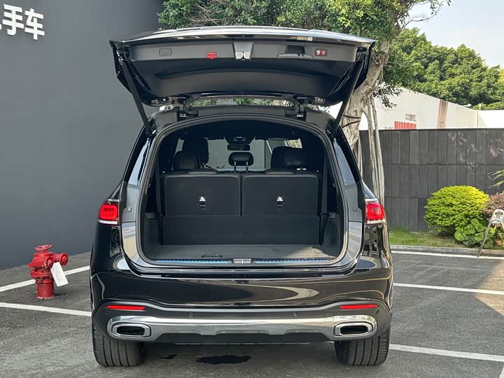 Фото 16 - Mercedes-Benz GLS-Class