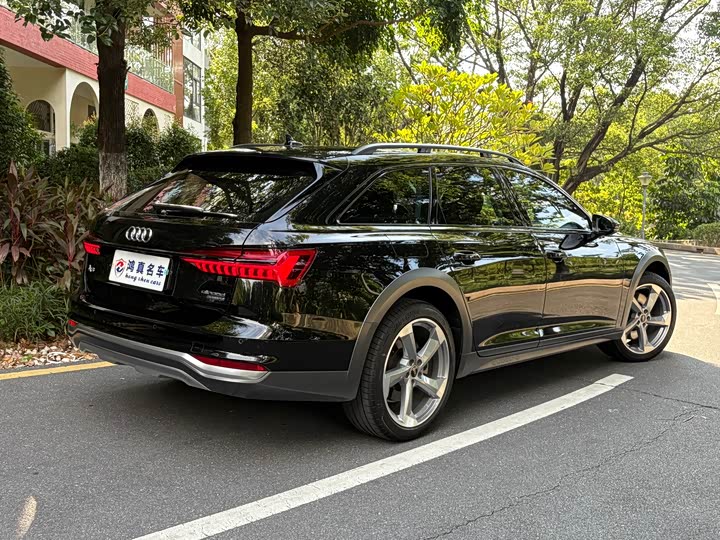 Фото 5 - Audi A6