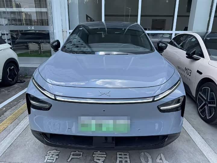 Фото 2 - XPeng G7