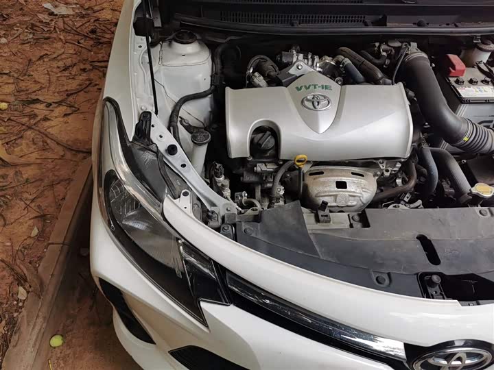 Фото 7 - Toyota Vios