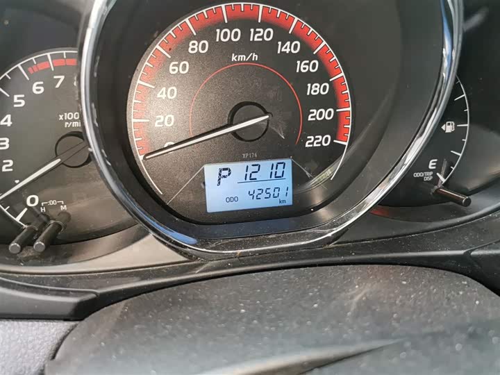 Фото 9 - Toyota Vios