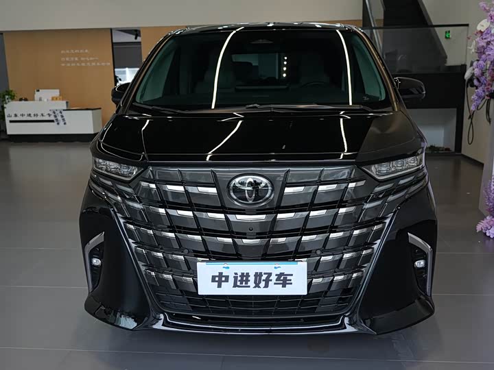 Фото 2 - Toyota Alphard