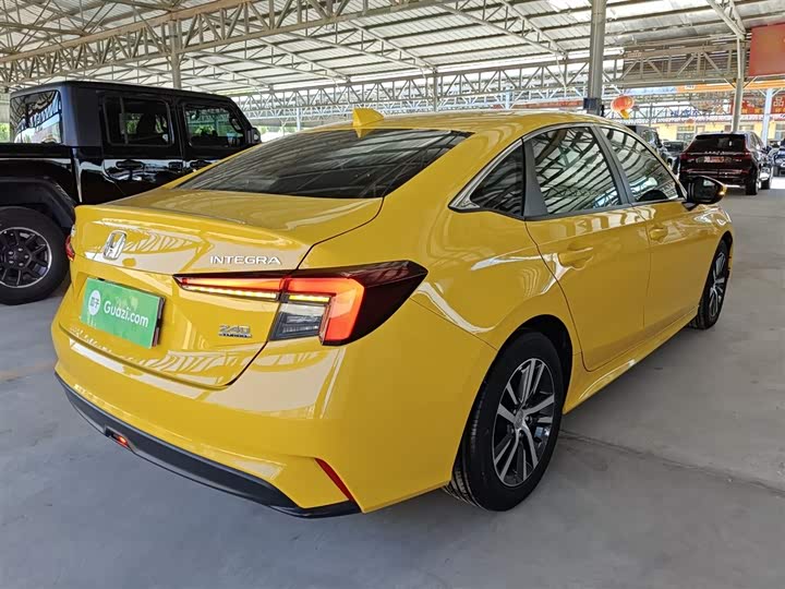 Фото 7 - Honda Integra