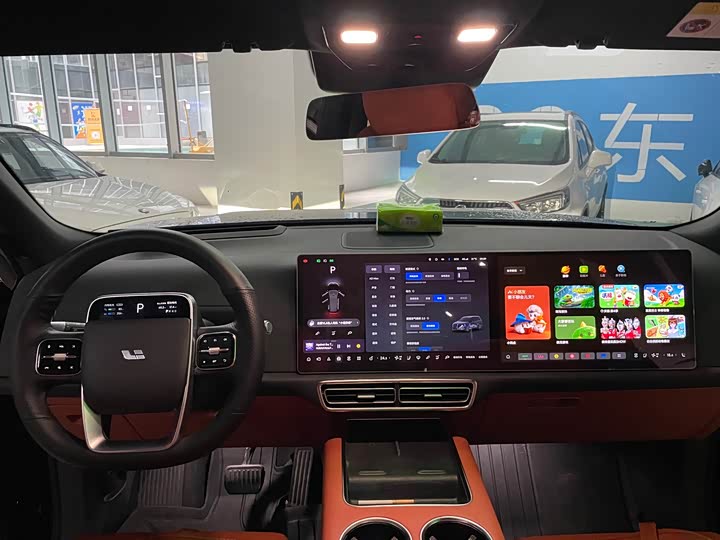 Фото 10 - LiXiang L9