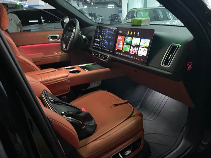 Фото 8 - LiXiang L9