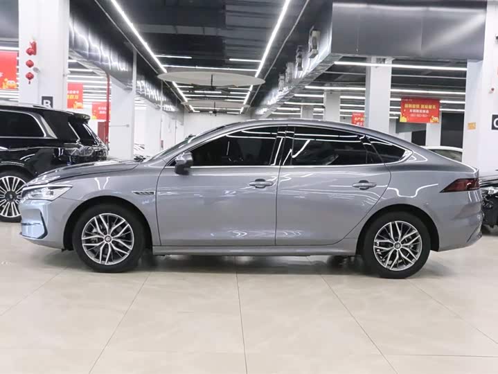 Фото 2 - BYD Qin Plus