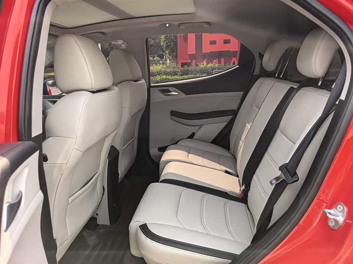 Фото 12 - BYD Yuan Pro