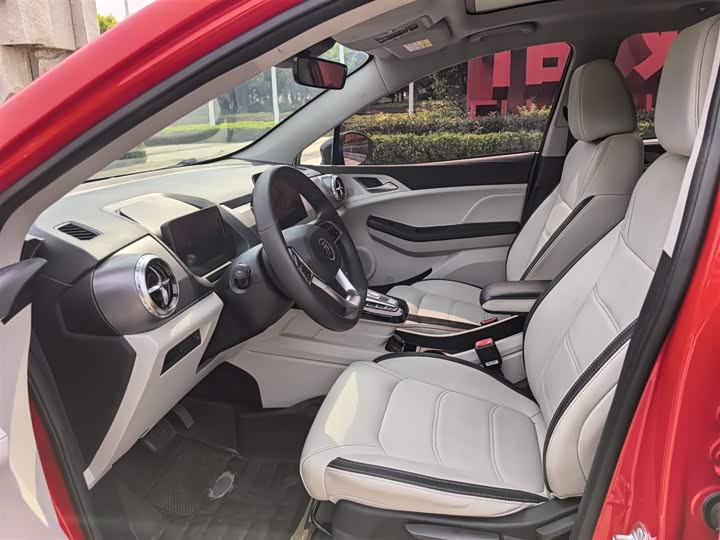 Фото 16 - BYD Yuan Pro