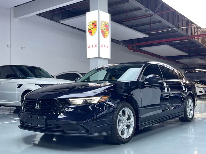 Фото 1 - Honda Accord