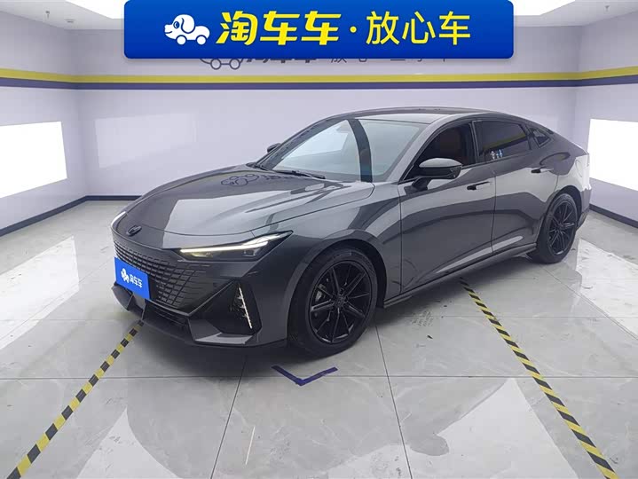 Фото 1 - Changan UNI-V