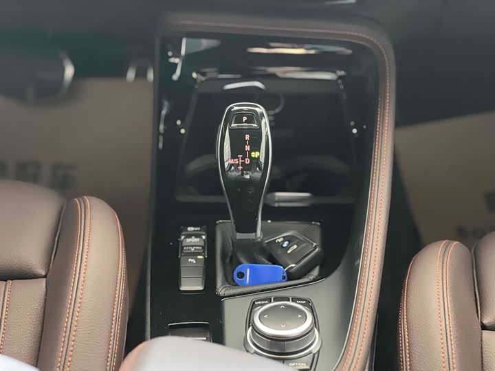 Фото 22 - BMW X2