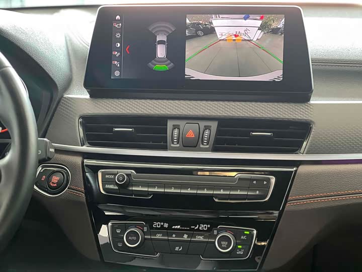 Фото 23 - BMW X2