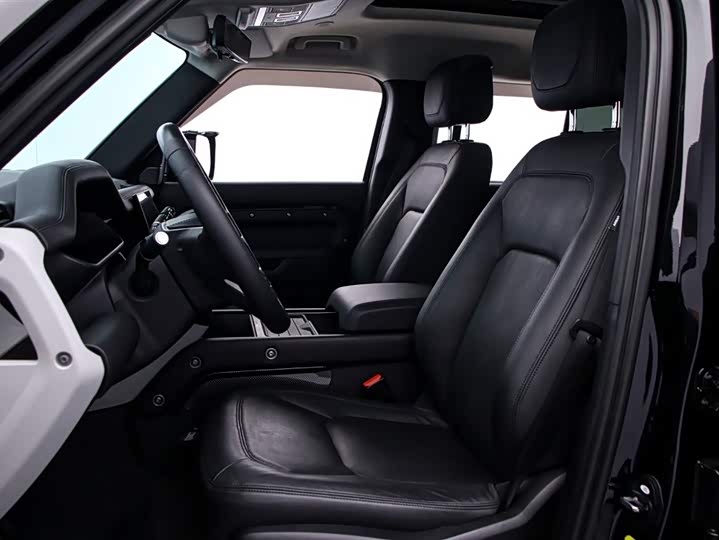 Фото 12 - Land Rover Defender