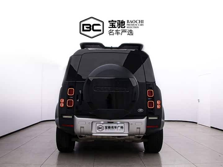 Фото 4 - Land Rover Defender