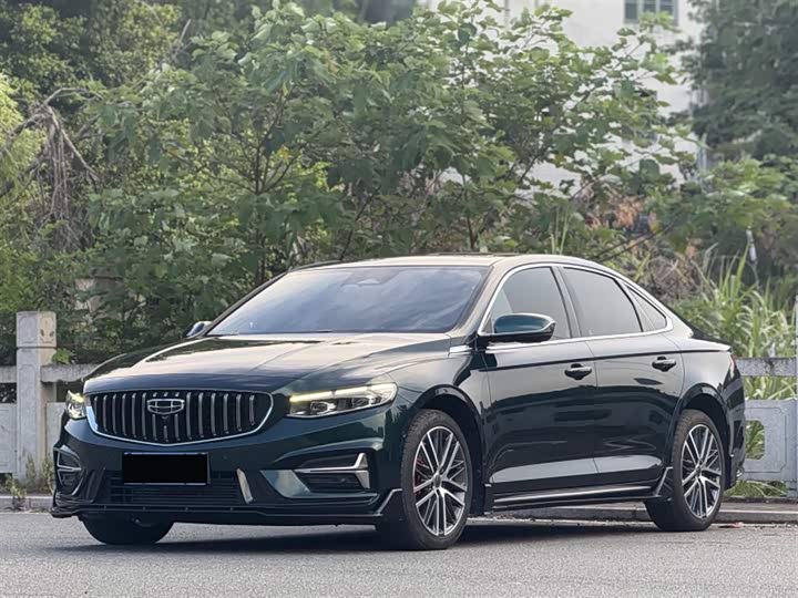 Фото 2 - Geely Preface