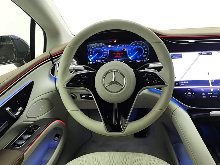 Фото 11 - Mercedes-Benz EQS