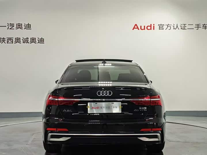 Фото 5 - Audi A6L