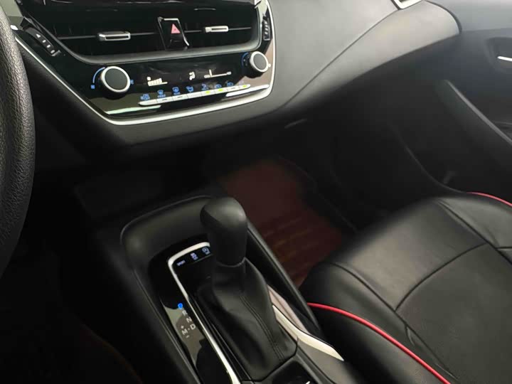 Фото 13 - Toyota Levin