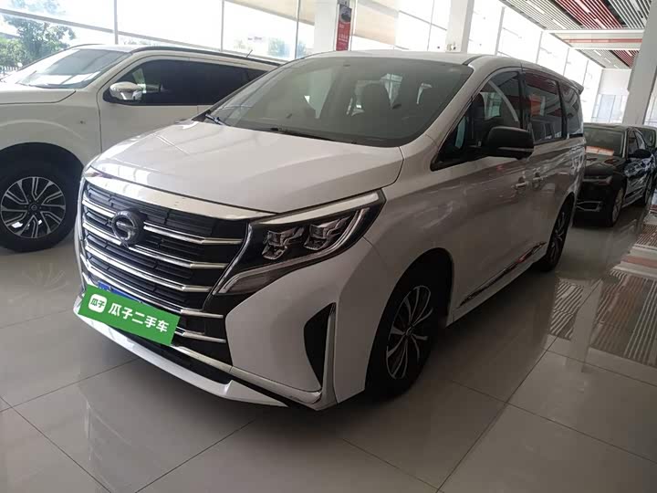Фото 2 - GAC Trumpchi M8