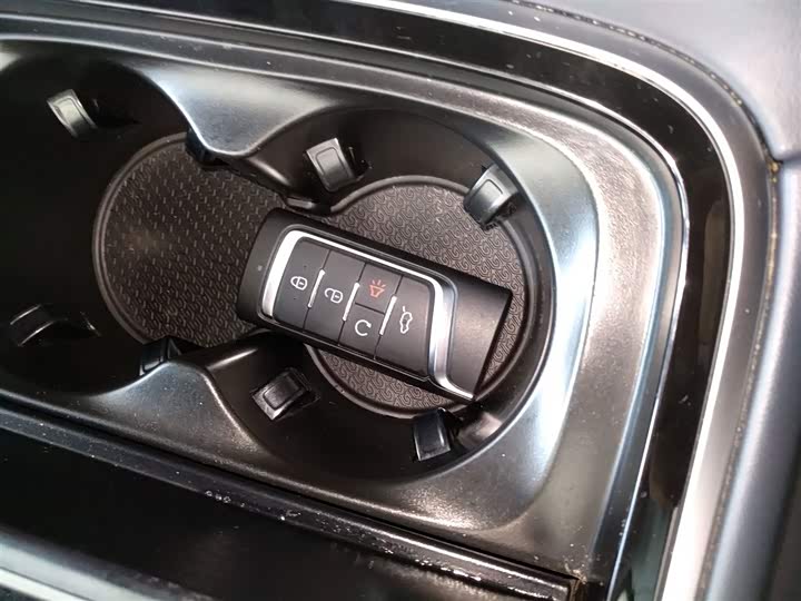 Фото 9 - GAC Trumpchi M8