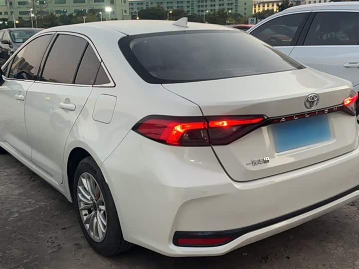 Фото 5 - Toyota Allion