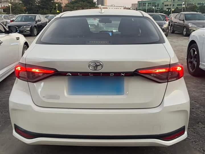 Фото 6 - Toyota Allion