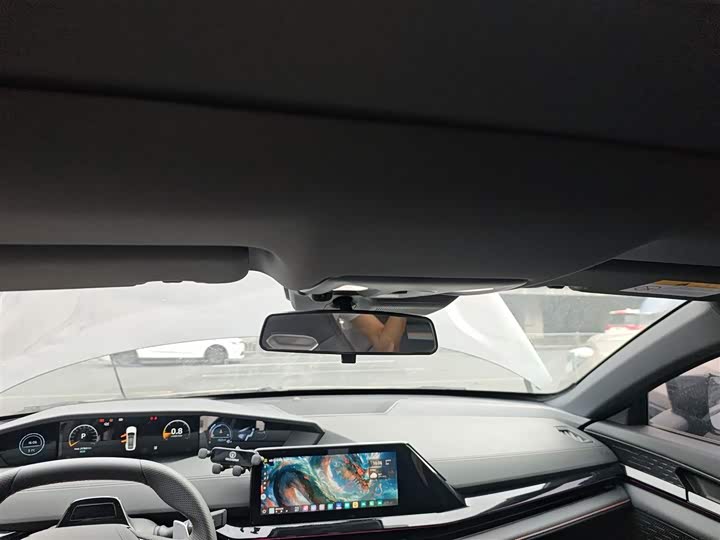 Фото 9 - Changan UNI-V