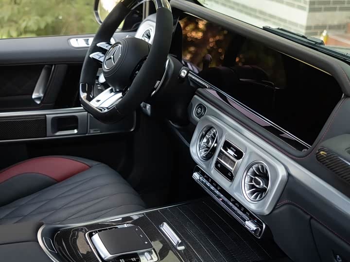 Фото 24 - Mercedes-Benz G-Class