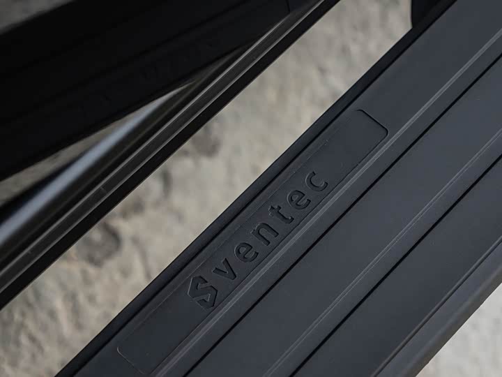 Фото 37 - Mercedes-Benz G-Class