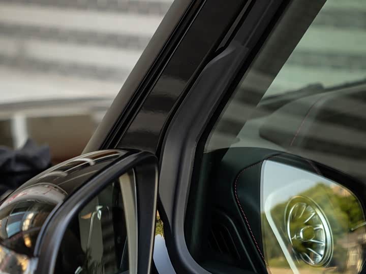 Фото 38 - Mercedes-Benz G-Class