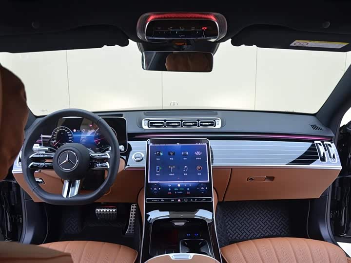 Фото 15 - Mercedes-Benz S-Class